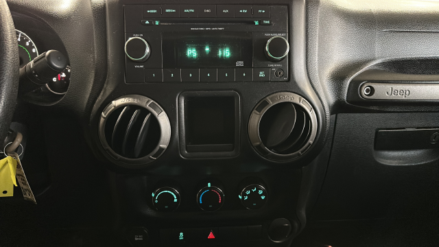 2016 Jeep Wrangler Sport