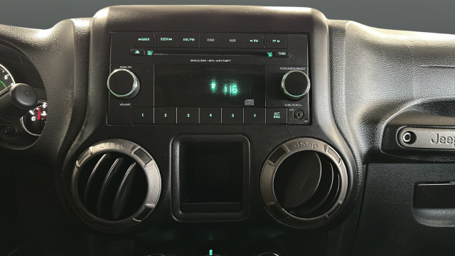 2016 Jeep Wrangler Sport