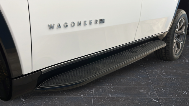 2023 Jeep Wagoneer Series III