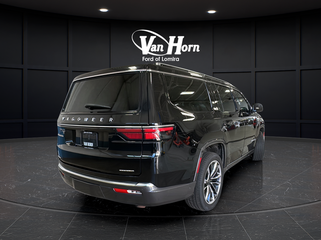 2022 Jeep Wagoneer Series III