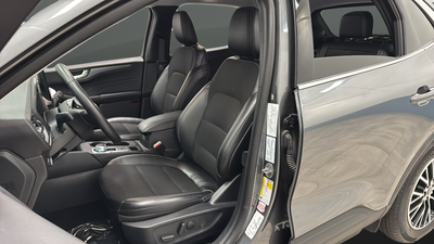 2025 Ford Escape Plug-In Hybrid Base