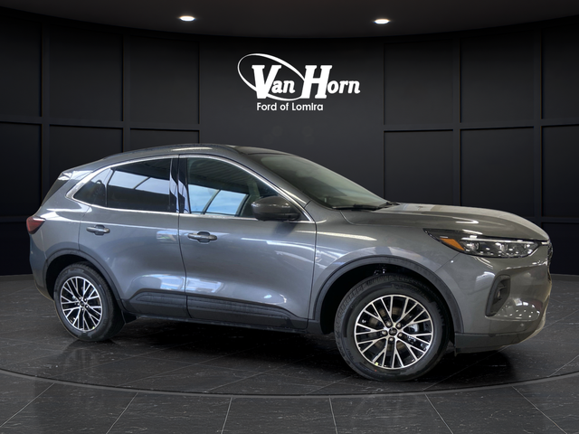 2025 Ford Escape Plug-In Hybrid Base