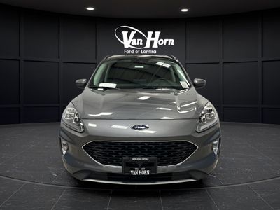 2022 Ford Escape Hybrid Titanium