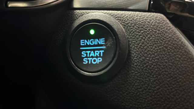 2022 Ford Escape Hybrid Titanium