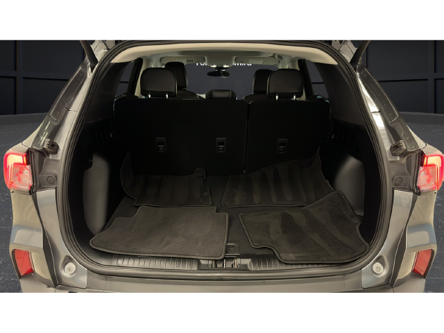 2022 Ford Escape Hybrid Titanium