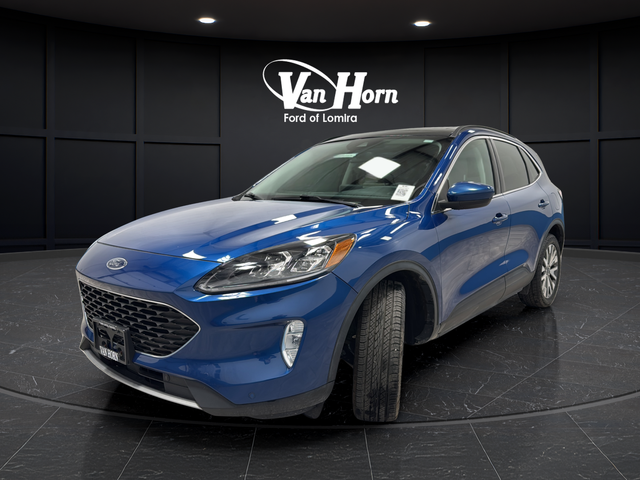 2022 Ford Escape Titanium