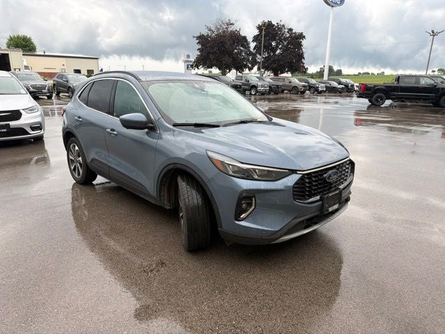 2023 Ford Escape Hybrid Platinum
