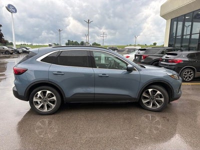 2023 Ford Escape Hybrid Platinum