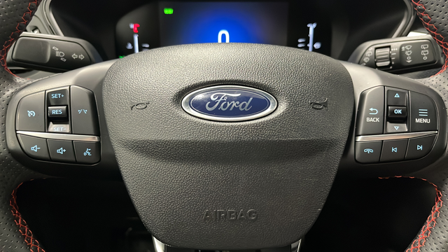 2023 Ford Escape Hybrid ST-Line
