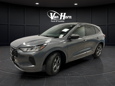2023 Ford Escape Hybrid ST-Line