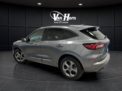 2023 Ford Escape Hybrid ST-Line