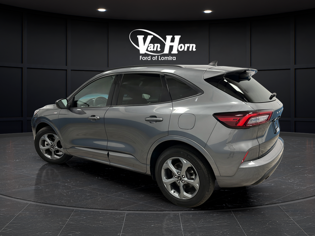2023 Ford Escape Hybrid ST-Line