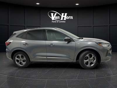 2023 Ford Escape Hybrid ST-Line
