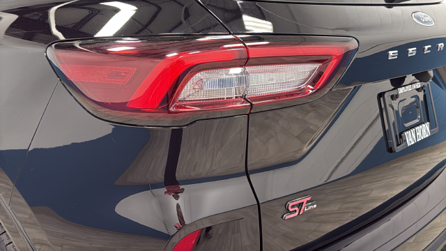 2023 Ford Escape ST-Line Select