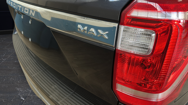 2021 Ford Expedition Max XLT