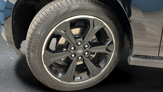 2022 Ford Expedition Max Limited Stealth
