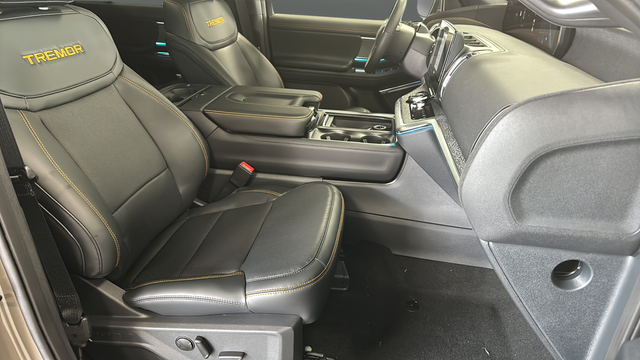 2027 Ford Expedition Tremor