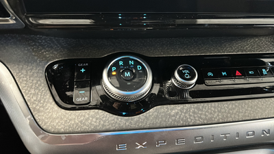 2027 Ford Expedition Tremor