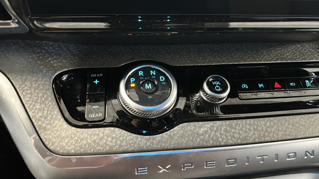 2027 Ford Expedition Tremor
