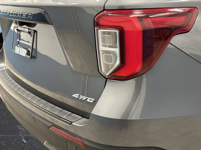 2023 Ford Explorer ST-Line