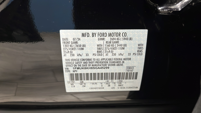 2025 Ford Explorer ST-Line