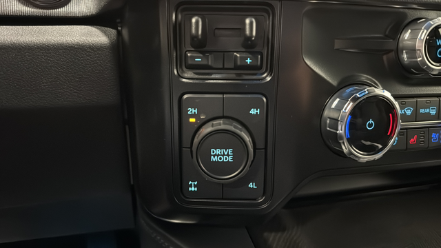 2025 Ford F-250SD Platinum