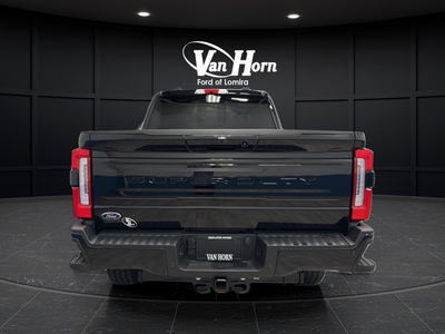 2025 Ford F-250SD Platinum