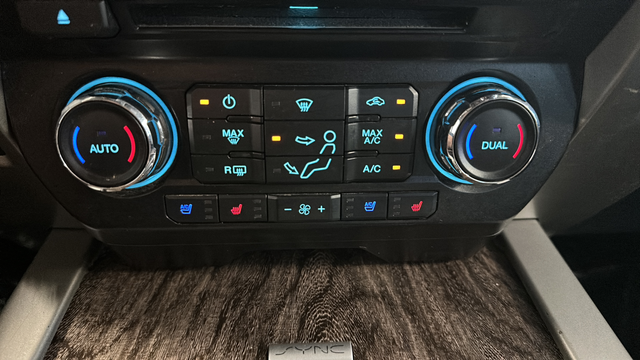 2017 Ford F-250SD Lariat