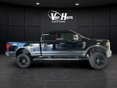 2017 Ford F-250SD Lariat