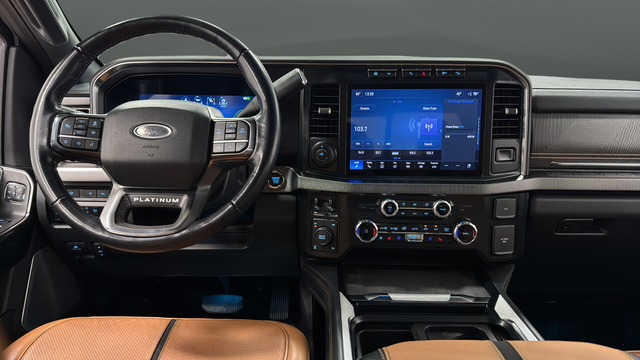 2023 Ford F-250SD Platinum