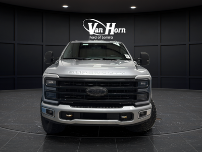 2023 Ford F-250SD Platinum