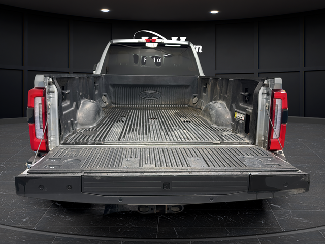 2023 Ford F-250SD Platinum