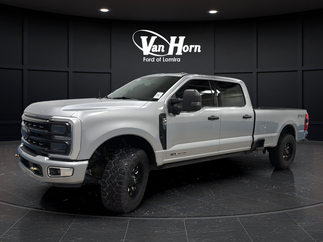2023 Ford F-250SD Platinum