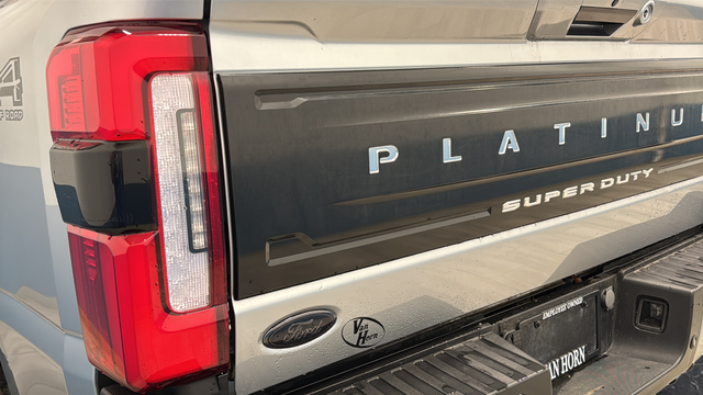 2023 Ford F-250SD Platinum