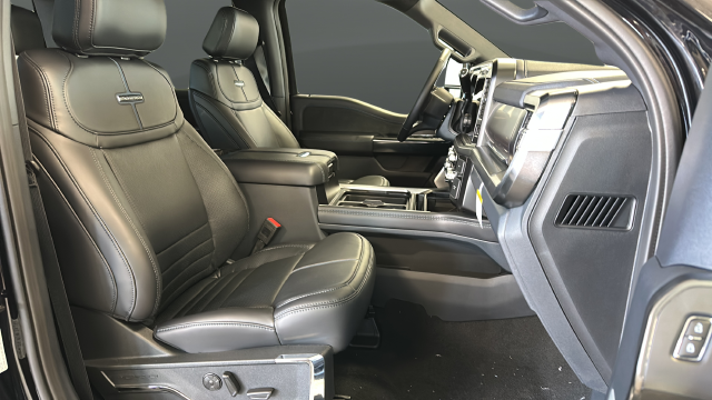 2027 Ford F-250SD Platinum