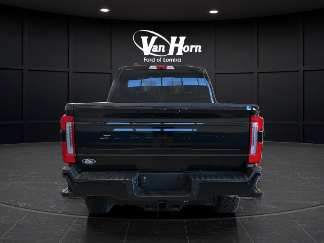 2027 Ford F-250SD Platinum