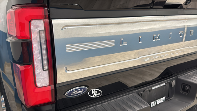 2023 Ford F-250SD Limited