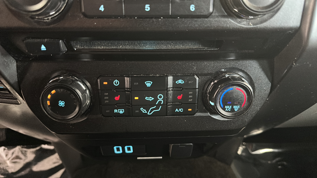 2017 Ford F-350SD XLT
