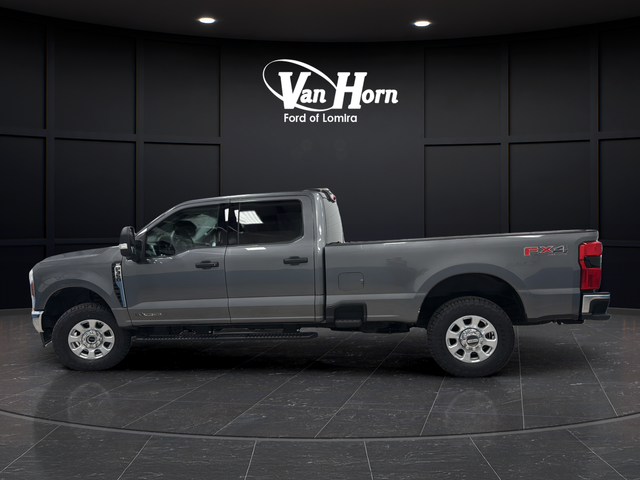 2024 Ford F-350SD XLT