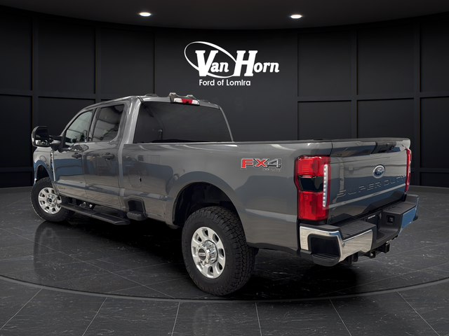 2024 Ford F-350SD XLT