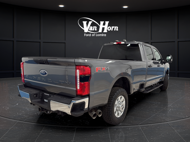 2024 Ford F-350SD XLT