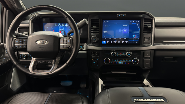 2025 Ford F-450SD Platinum DRW