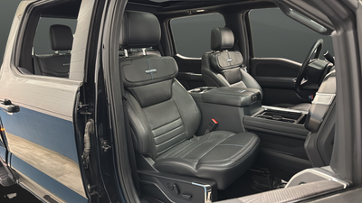 2025 Ford F-450SD Platinum DRW