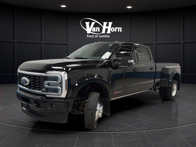 2025 Ford F-450SD Platinum DRW