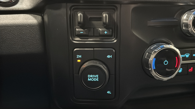 2025 Ford F-450SD Platinum DRW