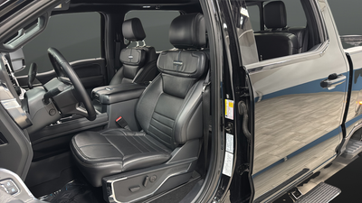 2025 Ford F-450SD Platinum DRW