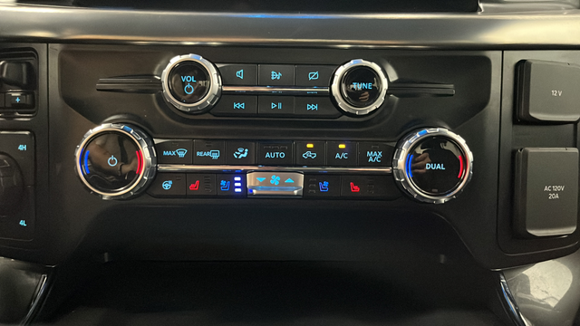 2023 Ford F-150 Lariat Hybrid