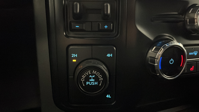 2024 Ford F-150 XLT Hybrid
