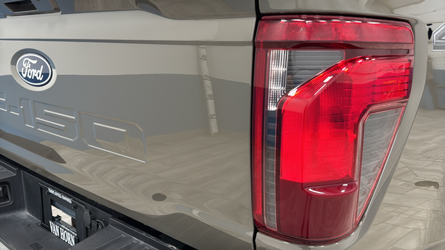 2025 Ford F-150 XLT Hybrid