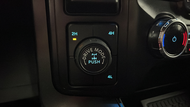 2024 Ford F-150 XLT Hybrid